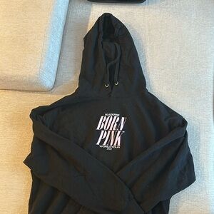 Blackpink born pink world tour sweater in size L